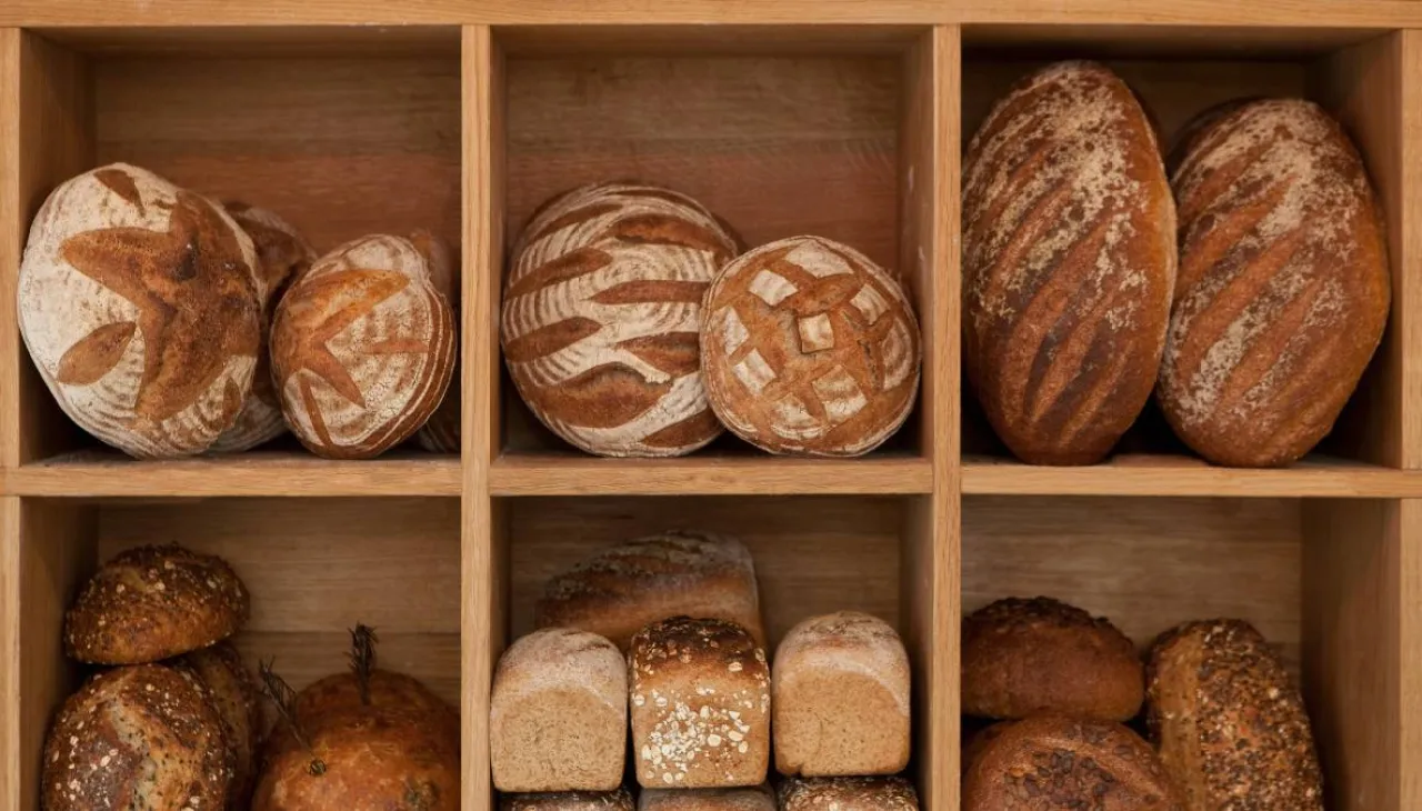 Discover the 5 Healthiest Breads Nutritionists and Test Kitchen Experts Swear By—Transform Your Meals with These Delicious and Nutritious Choices!