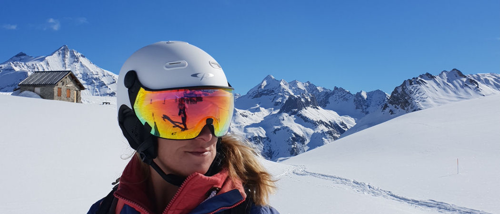 Essential Insights on Goggles and Ski Helmets: Elevate Your Winter Adventure with the Right Gear for Safety and Performance!