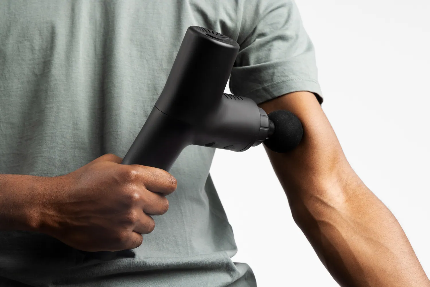 Understanding Post-Workout Soreness: What It Means for Your Body and How to Alleviate Discomfort for Better Recovery and Performance